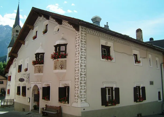 Hotel Garni Engiadina - Boutique Hotel